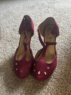 Modcloth Burgundy T-Strap Suede Heels